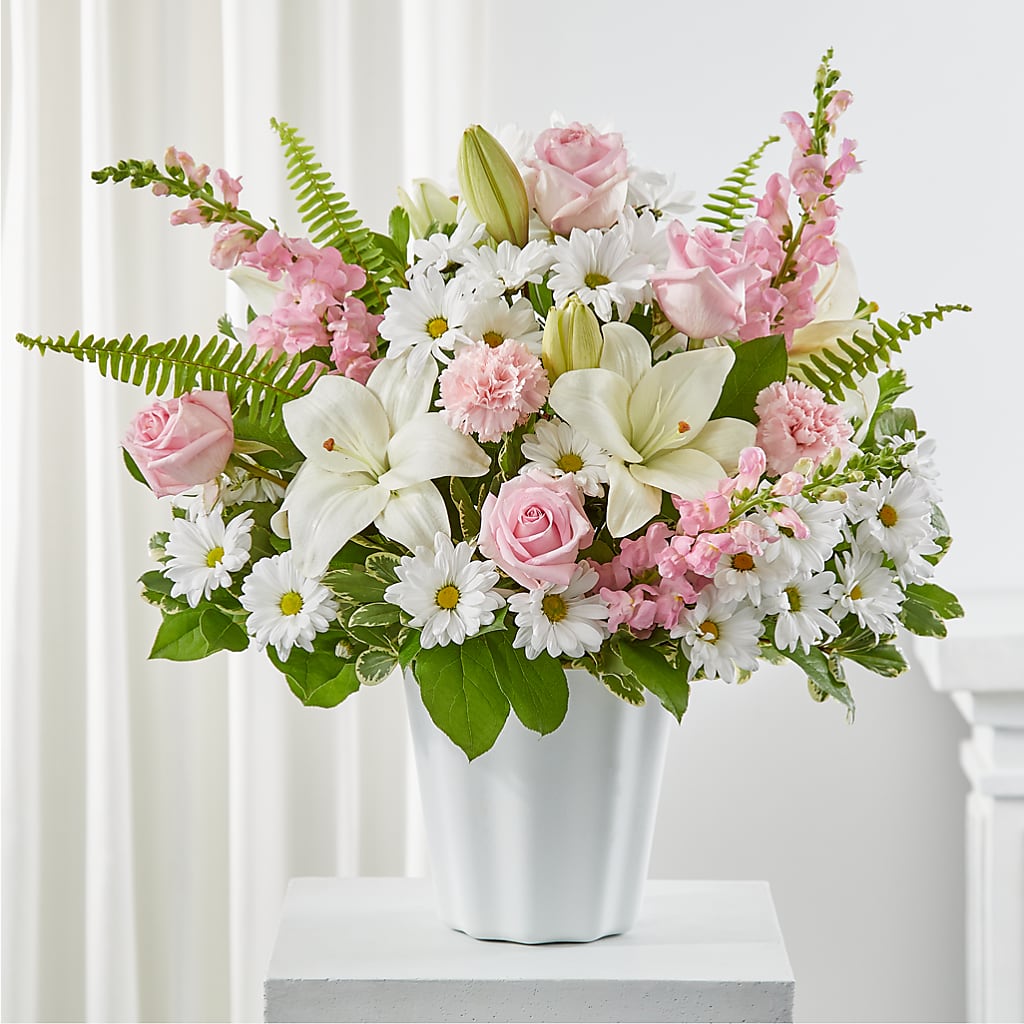 Soft Touch Tabletop Basket – Flowerorder.com, Tontitown AR