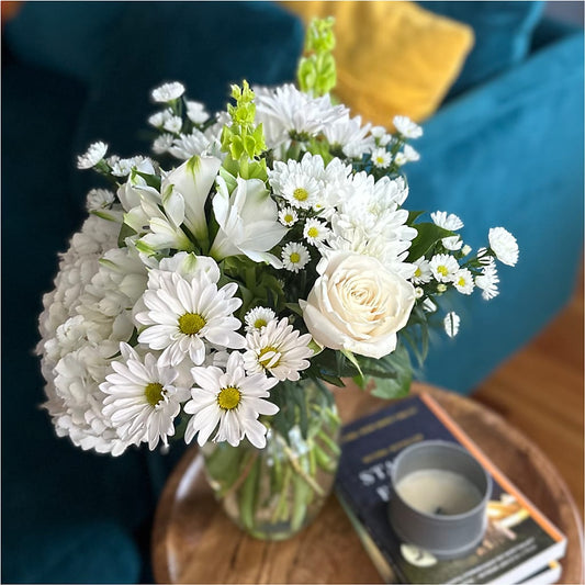 Classic Ivory – A Florist Original – Flowerorder.com, Tontitown AR
