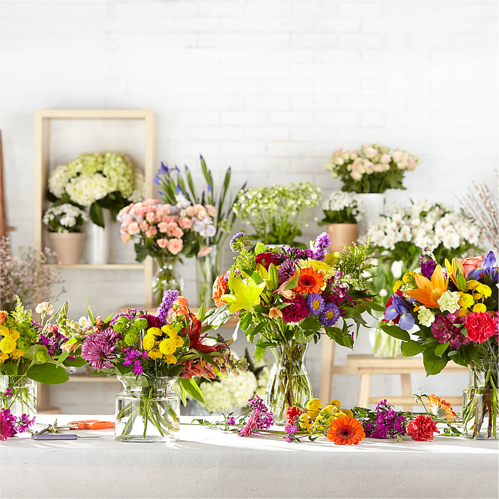 Bold & Bright – A Florist Original –  Flowerorder.com, Tontitown AR