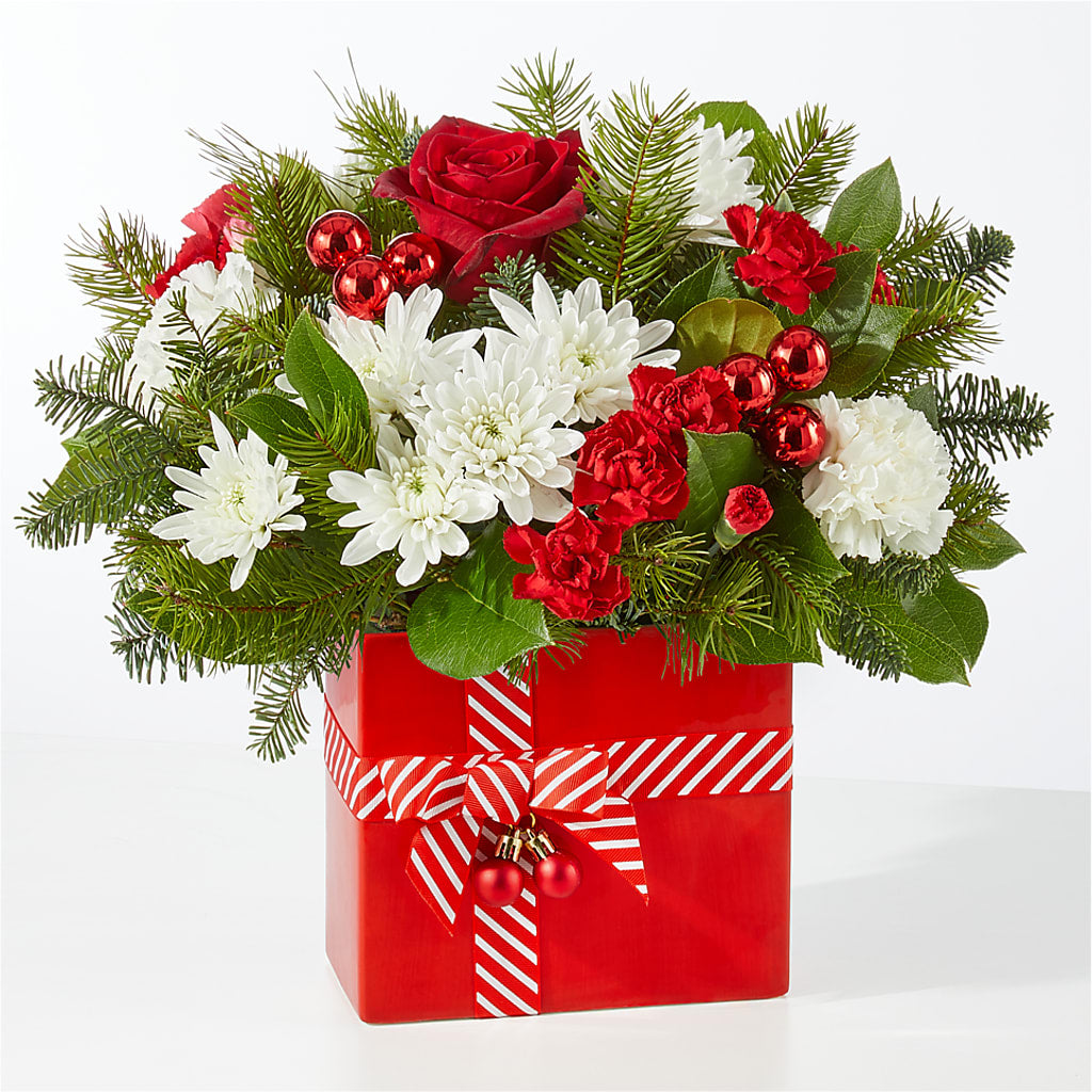 Presents Under the Tree Bouquet –  Flowerorder.com, Tontitown AR