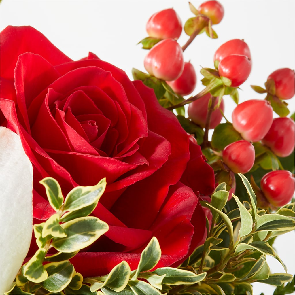 Snowy Wonderland Bouquet –  Flowerorder.com, Tontitown AR