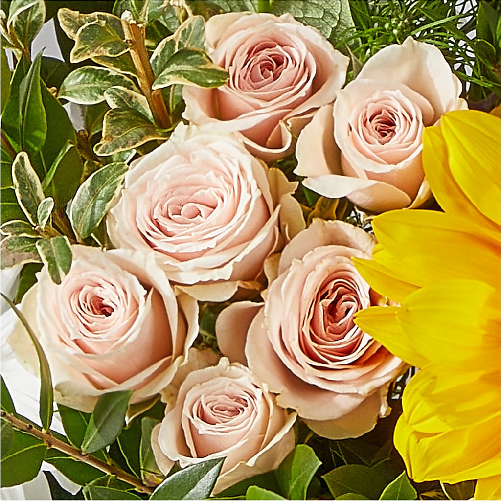 The Good Life Bouquet –  Flowerorder.com, Tontitown AR