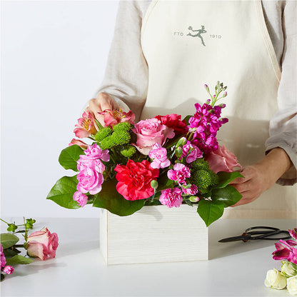 Sweetberry Box – A Florist Original –  Flowerorder.com, Tontitown AR