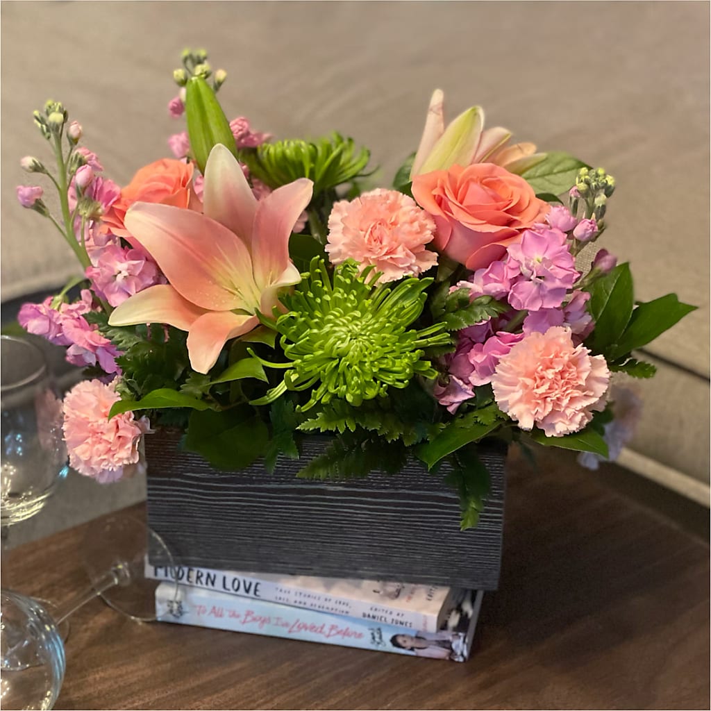 Beautiful Spirit Basket –  Flowerorder.com, Tontitown AR