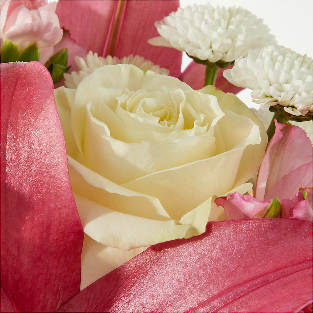 Piece of Cake Bouquet –  Flowerorder.com, Tontitown AR