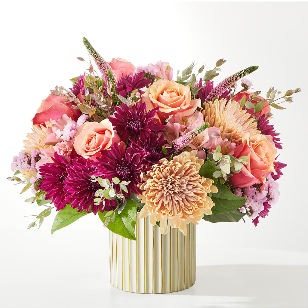 Berry Cobbler Bouquet with Ivory Vase –  Flowerorder.com, Tontitown AR