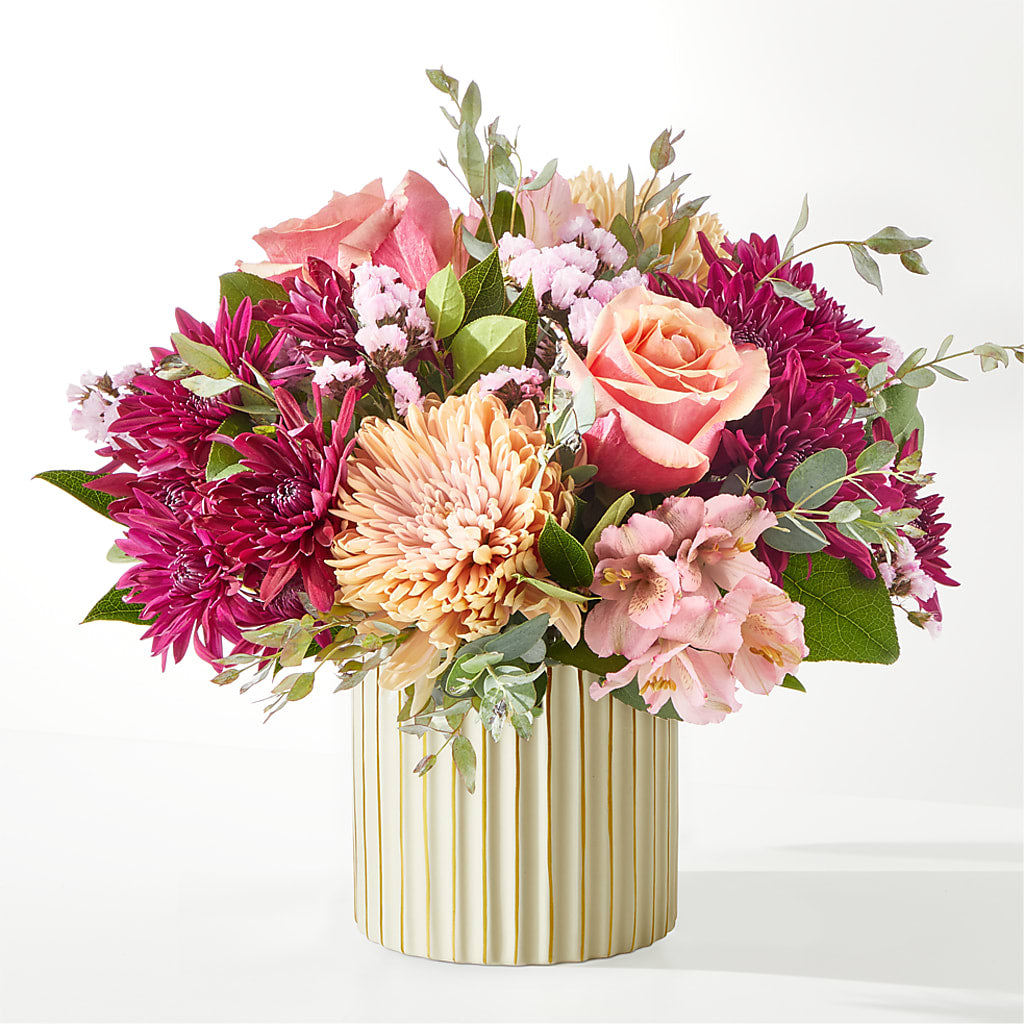 Berry Cobbler Bouquet with Ivory Vase –  Flowerorder.com, Tontitown AR