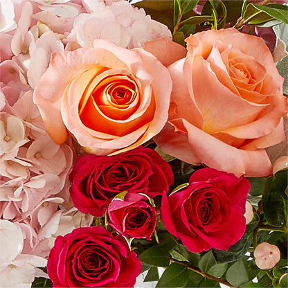 Glitz & Glam Bouquet –  Flowerorder.com, Tontitown AR